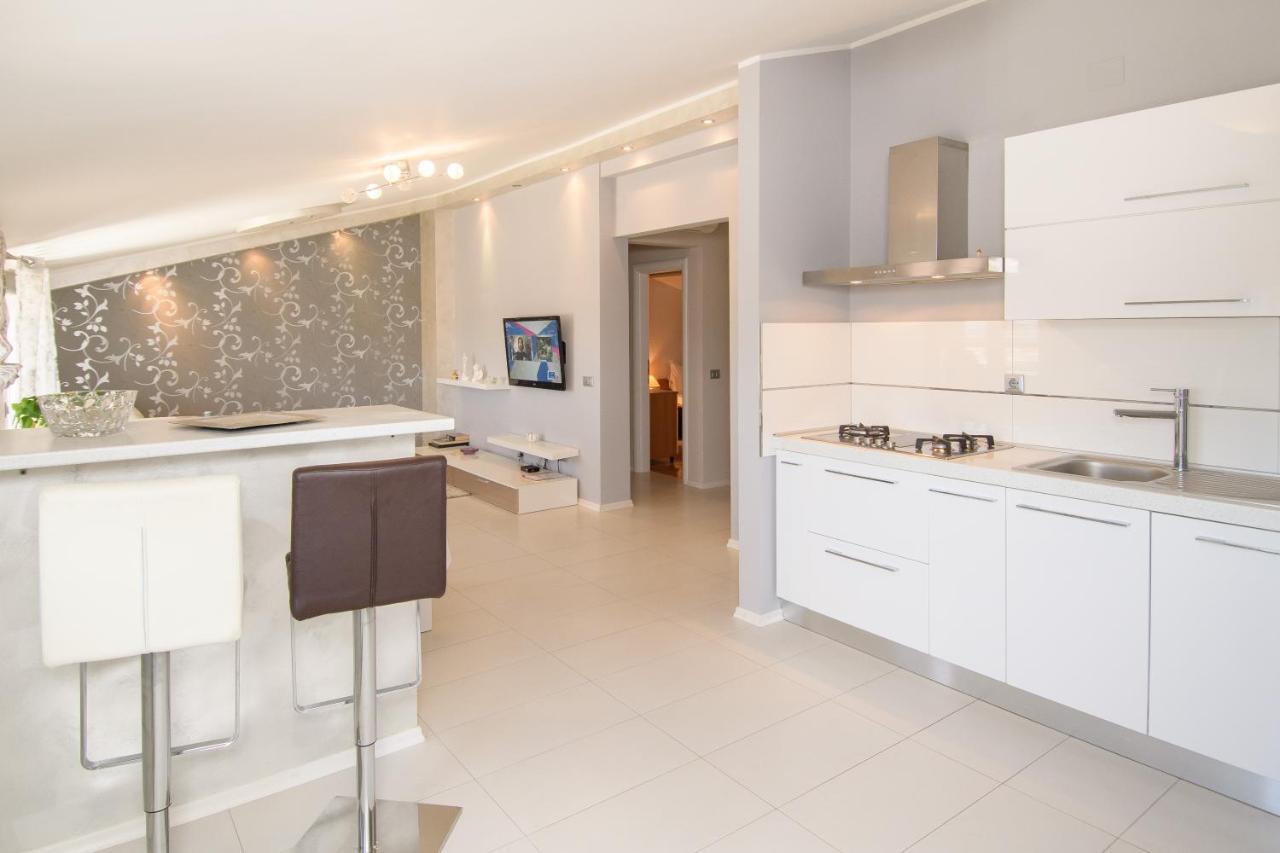 Apartments Dora Porec Luaran gambar