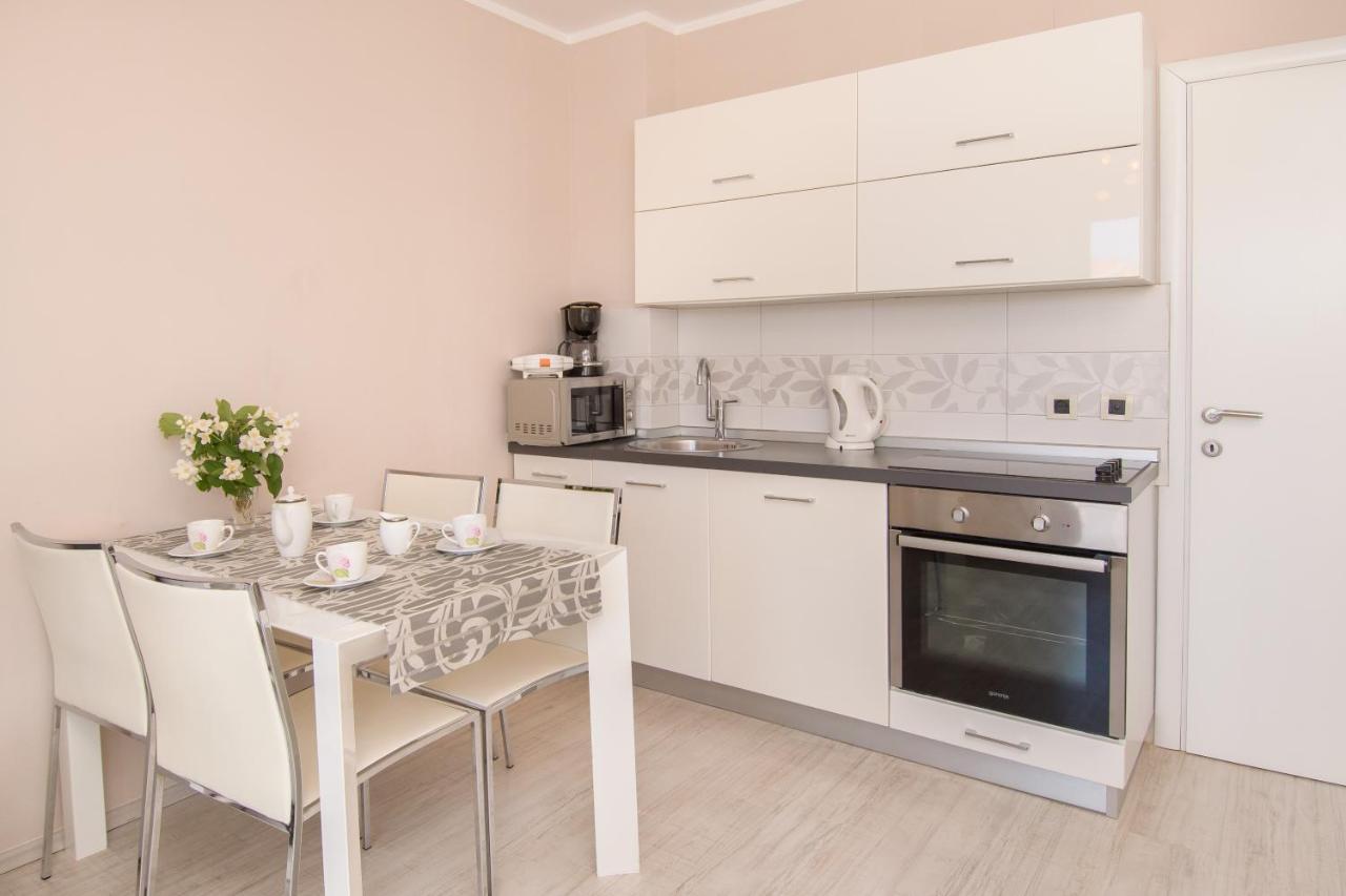 Apartments Dora Porec Luaran gambar